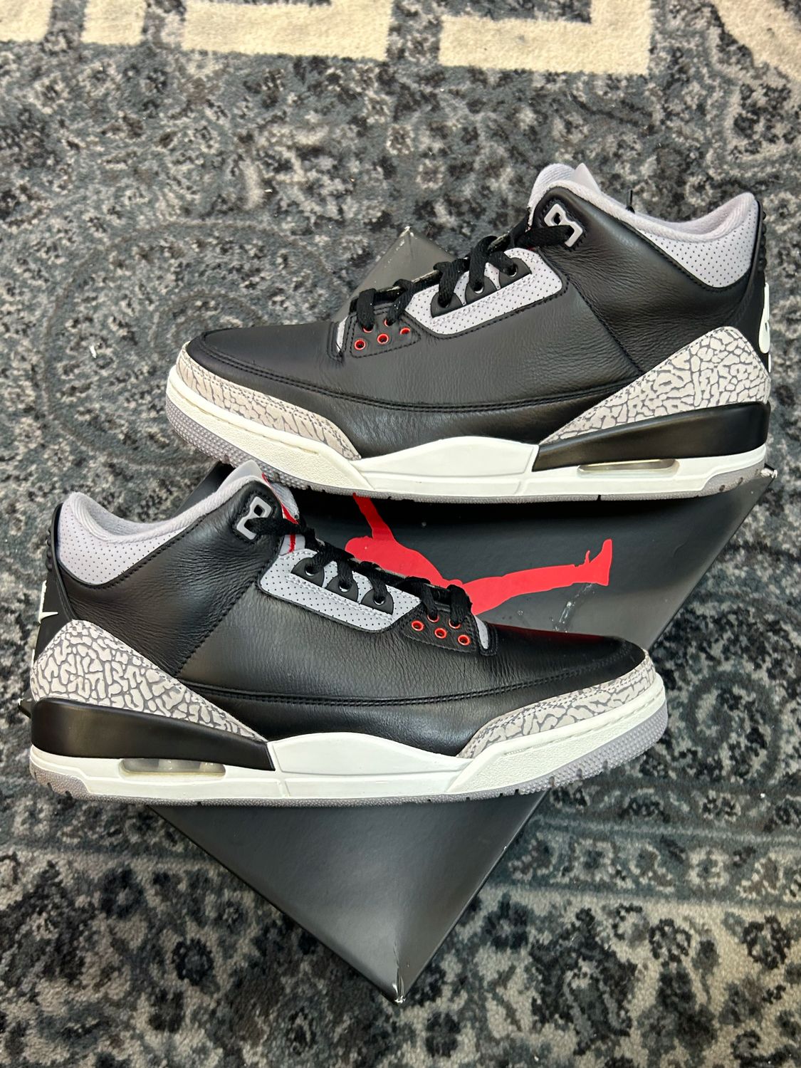 JORDAN 3 “BLACK CEMENT” SZ 12