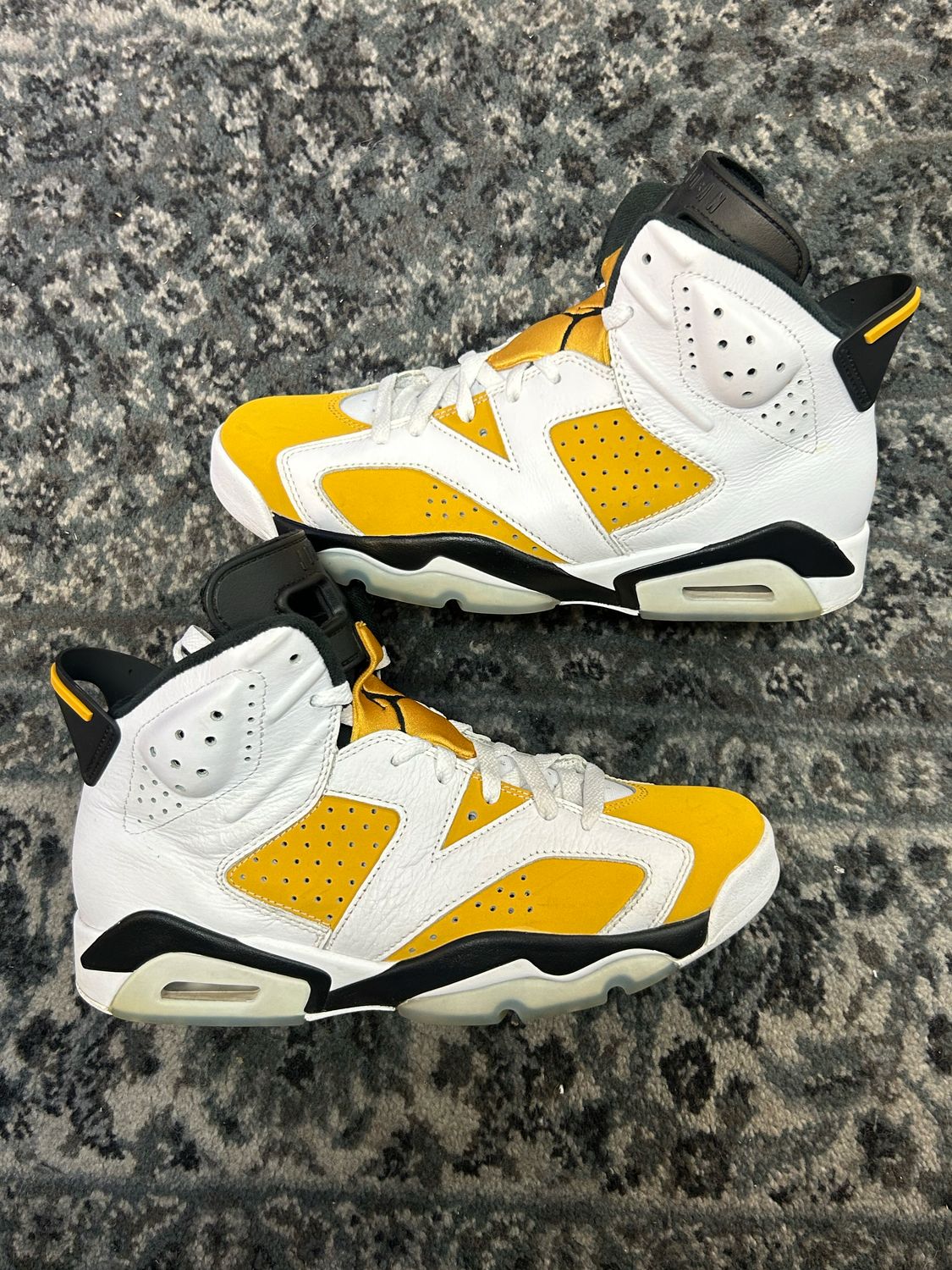 JORDAN 6 “YELLOW OCHRE” SZ 9.5 N.B.