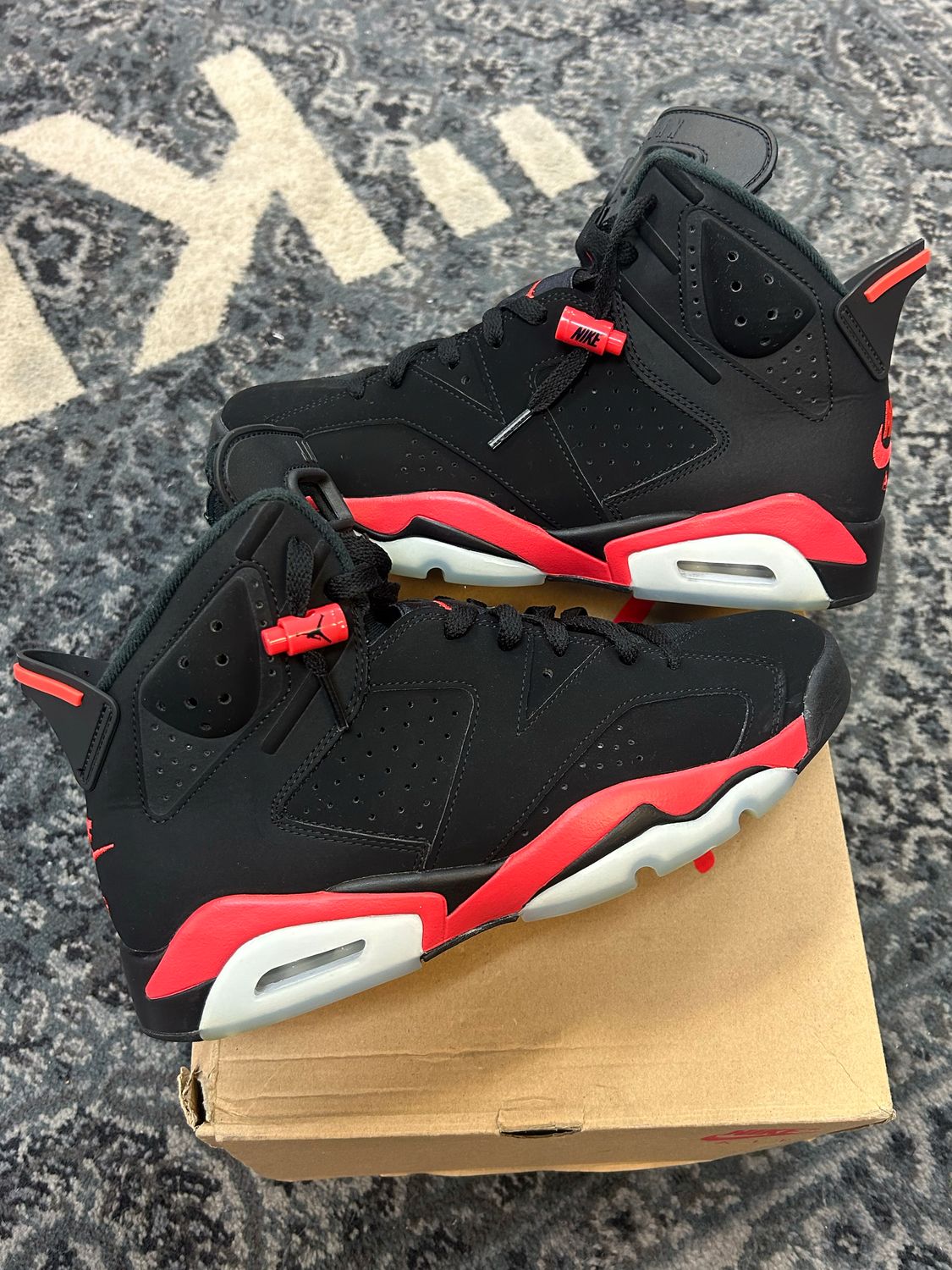 JORDAN 6 "REVERSE INFRARED SALESMAN"  SZ 9.5