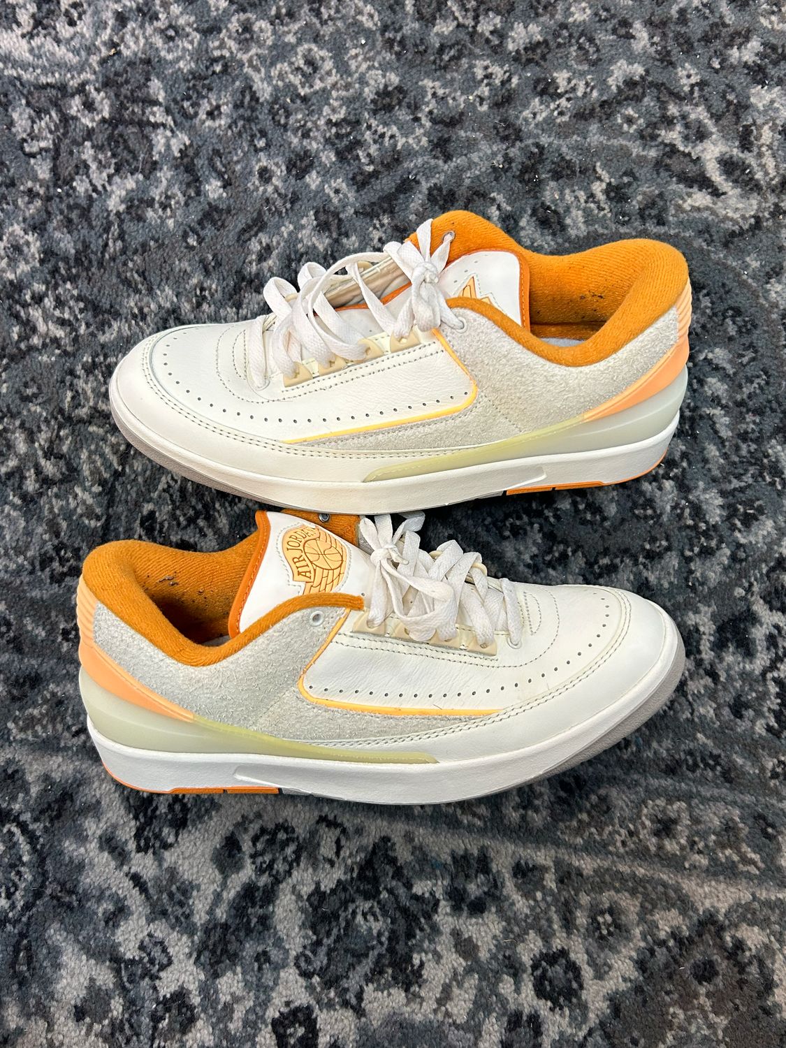 JORDAN 2 “MELON TINT” SZ 9 N.B.