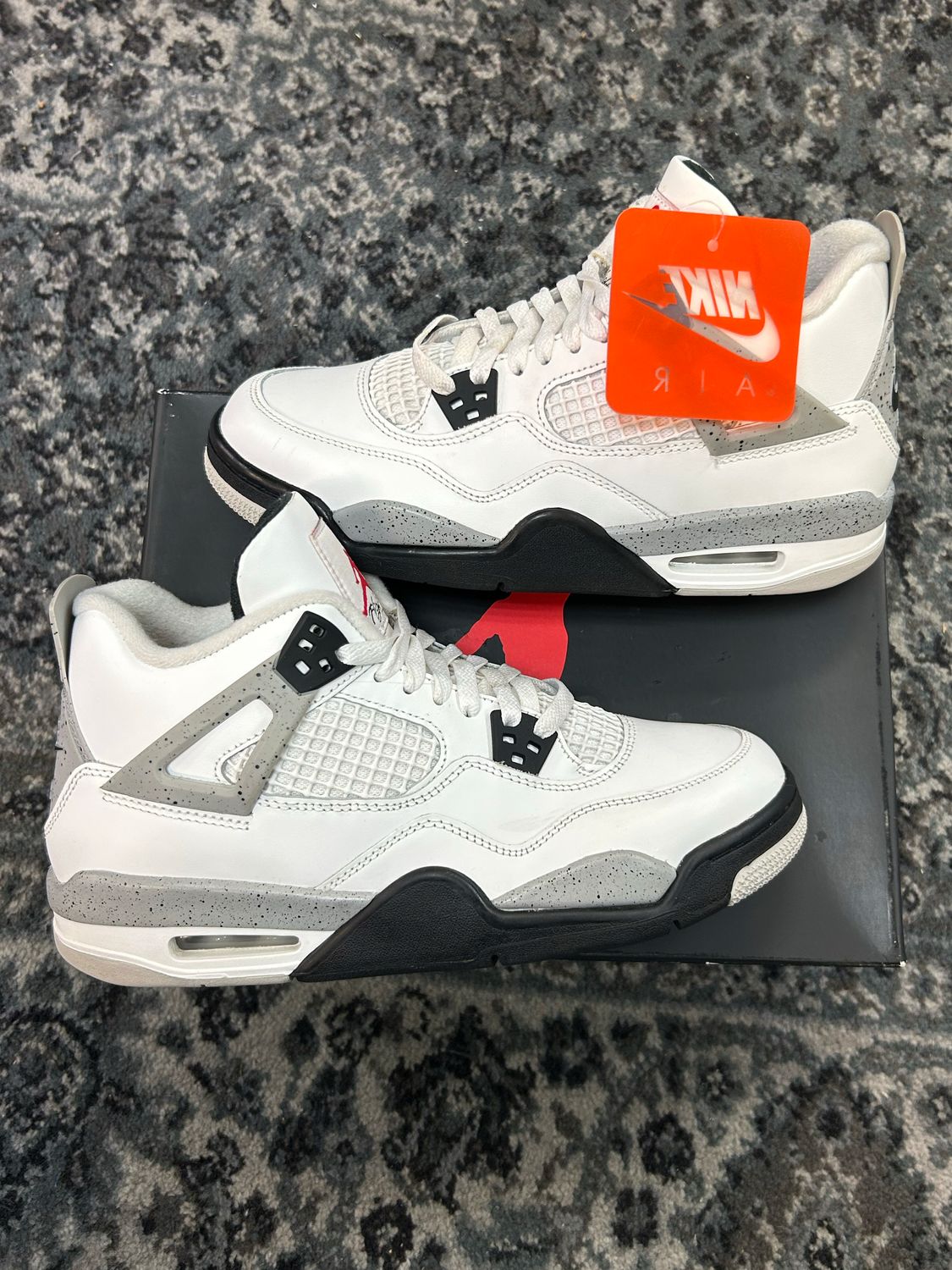JORDAN 4 “WHITE CEMENT” SZ 7