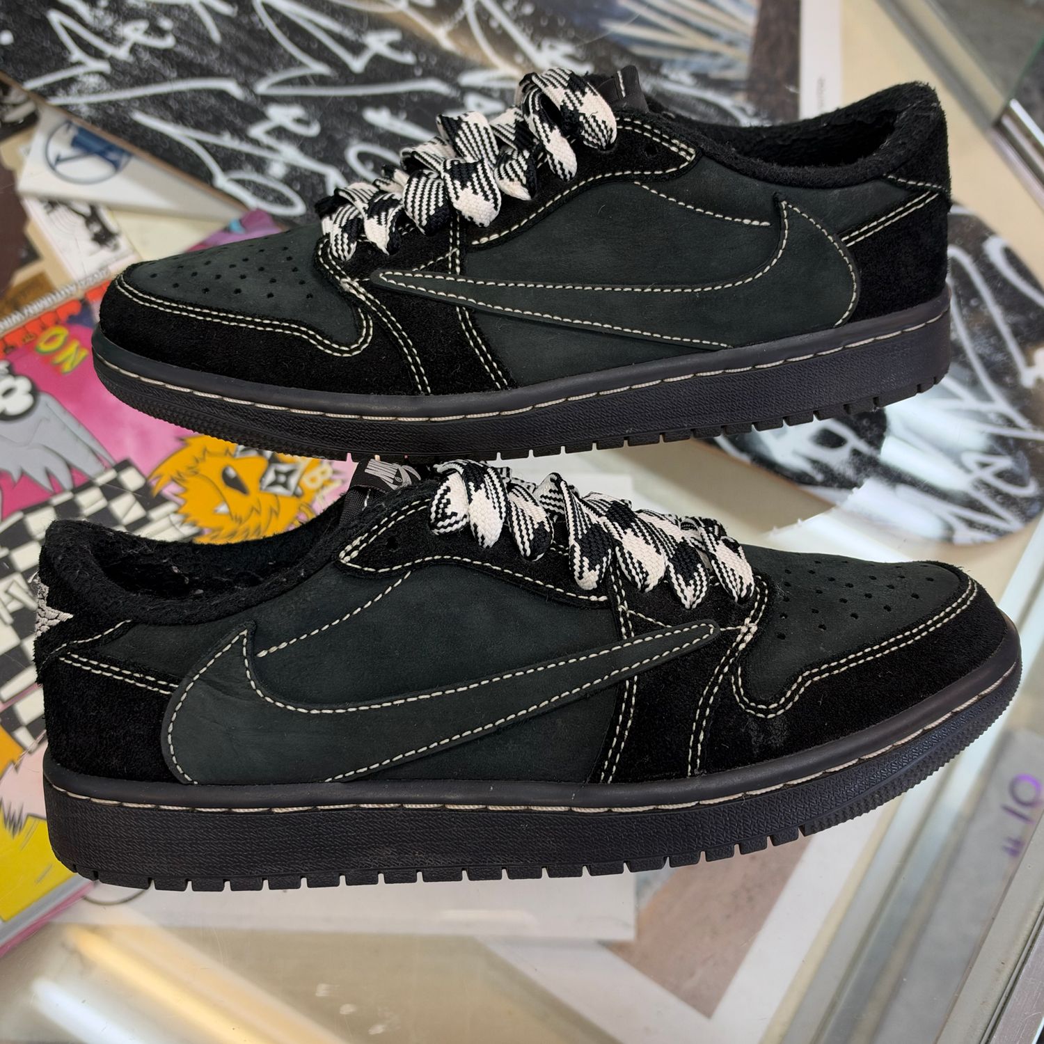 JORDAN 1 LOW X TRAVIS SCOTT "BLACK PHANTOM" SZ 6.5 N.B.