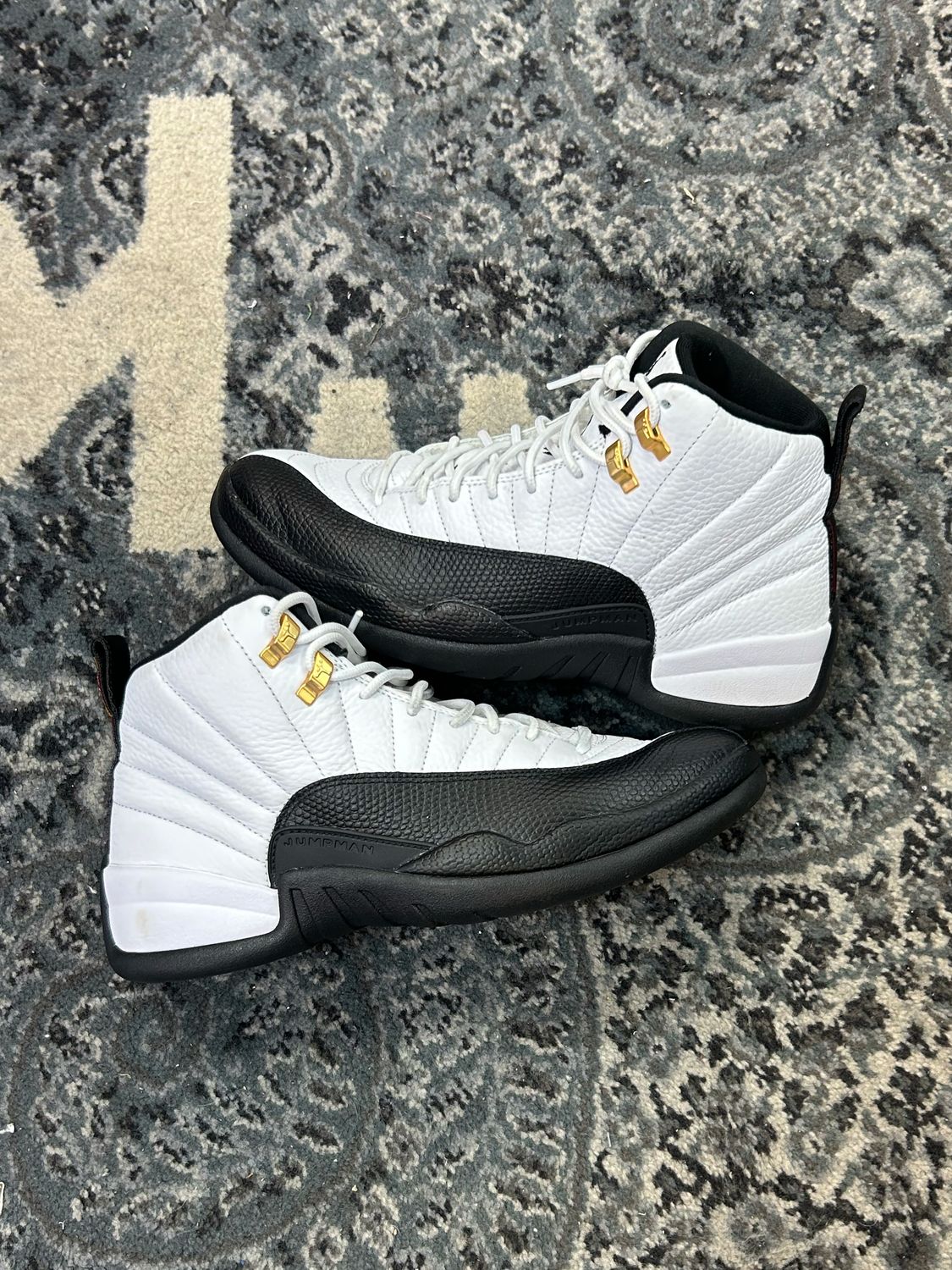 JORDAN 12 “TAXI” SZ 9 N.B.