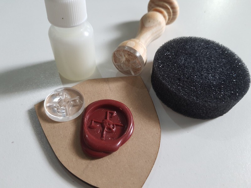 Sello Para Lacre Personalizado De 2 Cm En Poliacrilico