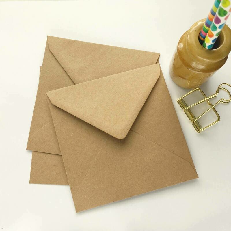 50 Sobres Kraft 150g 15x15cm - Cuadrados