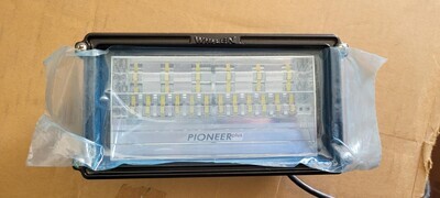FLOODLIGHT - Whelen Pioneer Plus 12V Single Panel Black