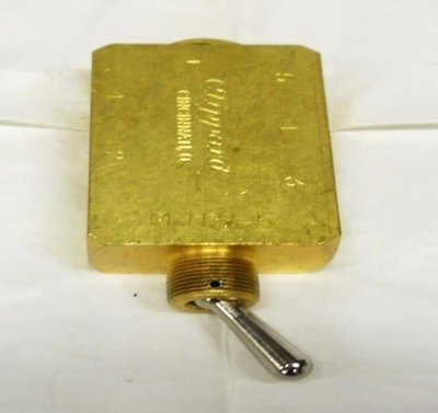 Switch Valve, 4-way Flow Control