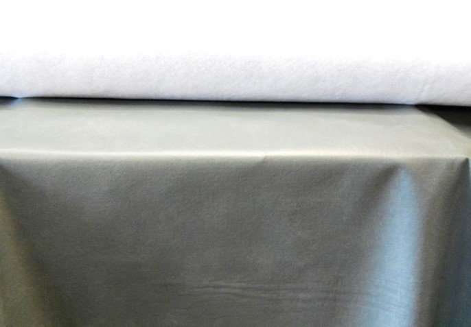 VINYL - Gray, Interior