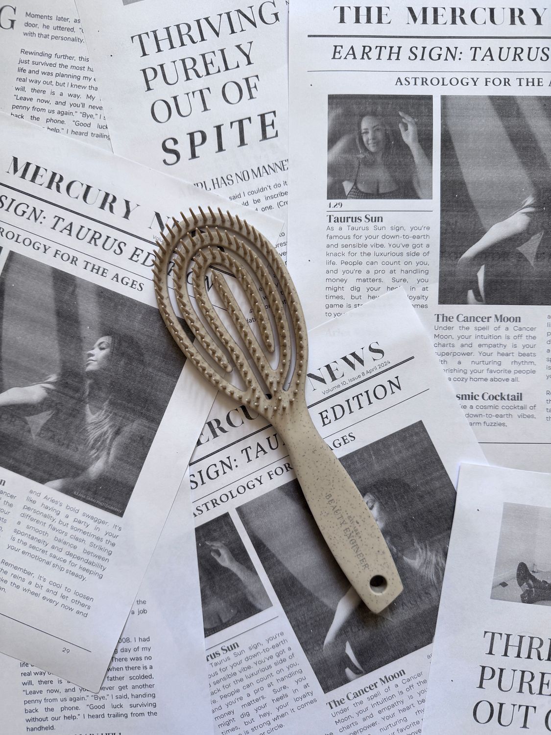 BABE Detangling Brush- Beige