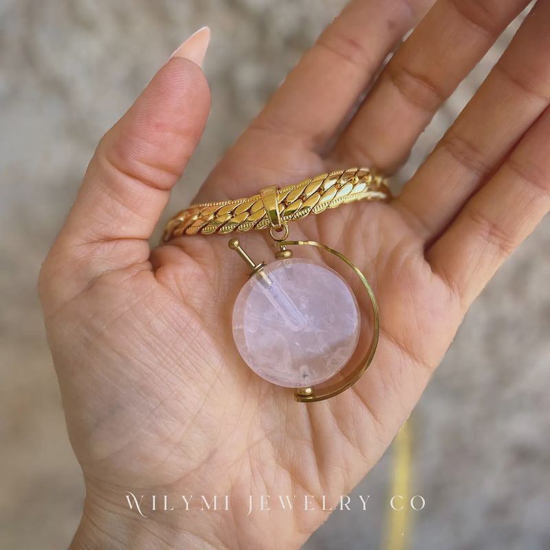 WILYMI - Presence Rose Quartz Aromatherapy Necklace | 24k Gf