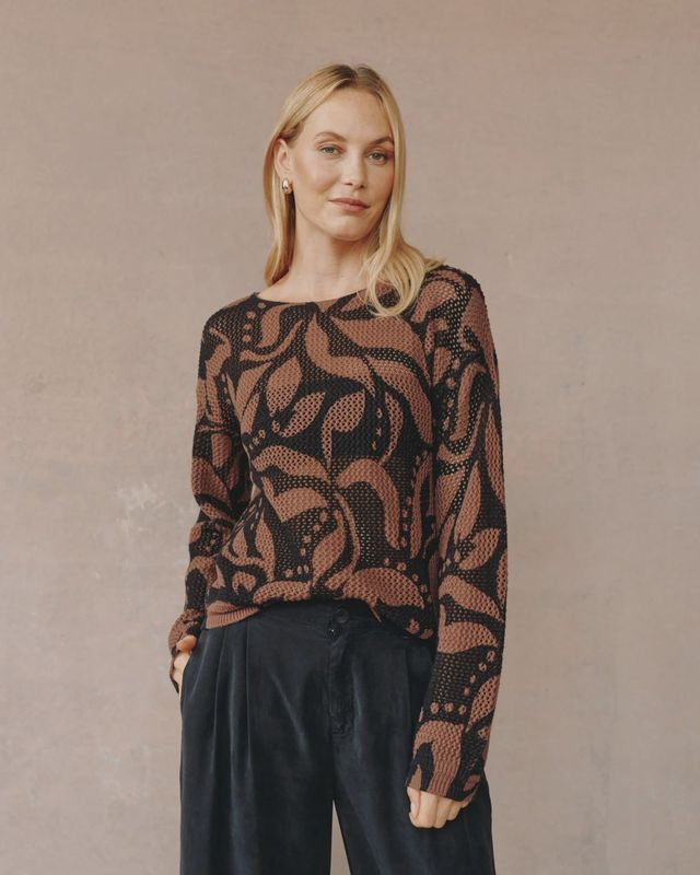 Bella Dahl - Crew Neck Sweater Sienna Floral Print