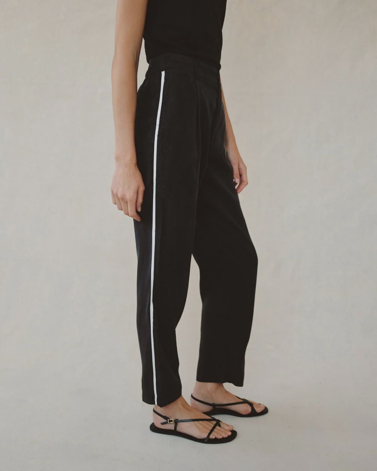 Bella Dahl - Piped Trouser Pants Black