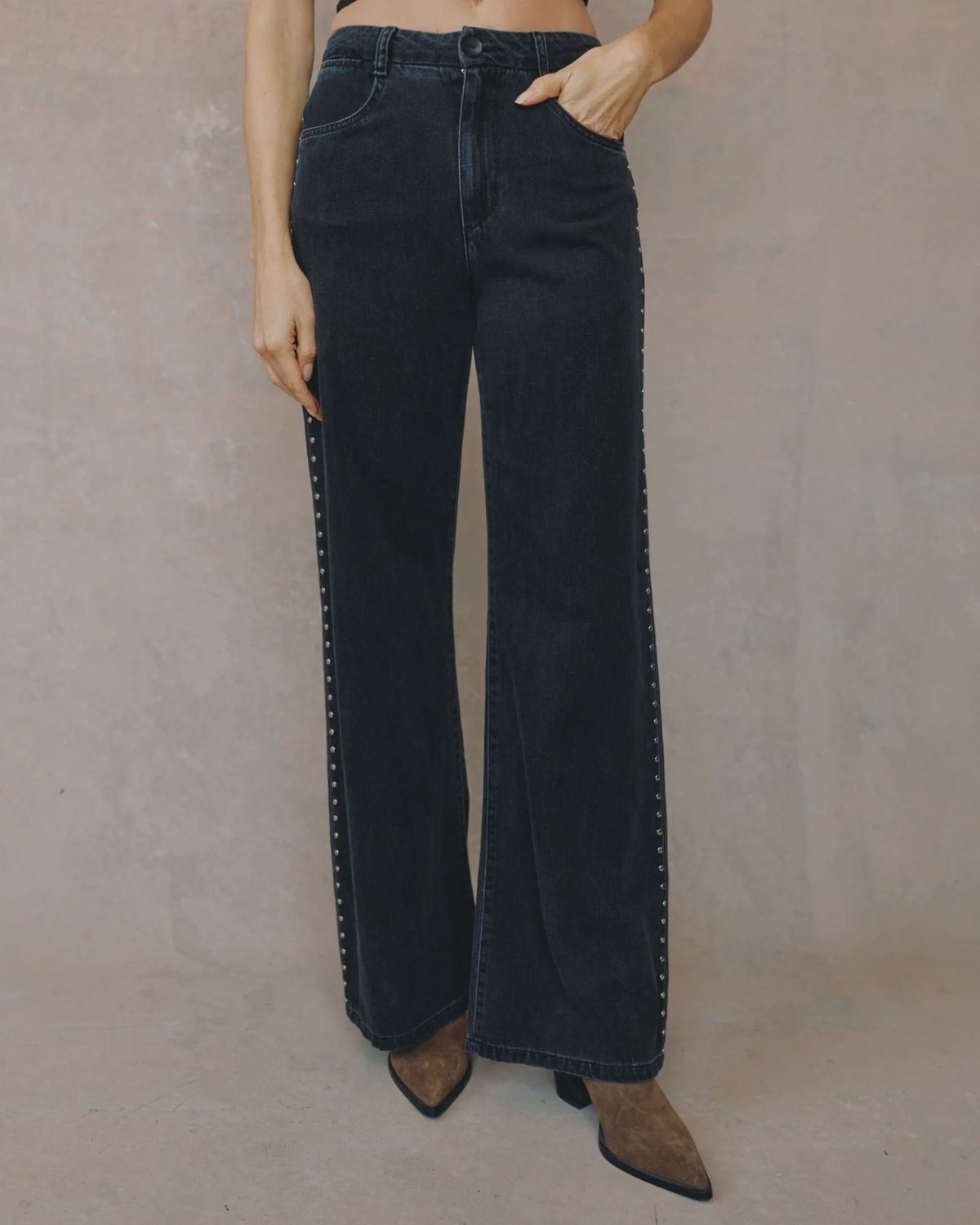 Bella Dahl - Anya Studded Vintage Jean Moon Shadow Wash