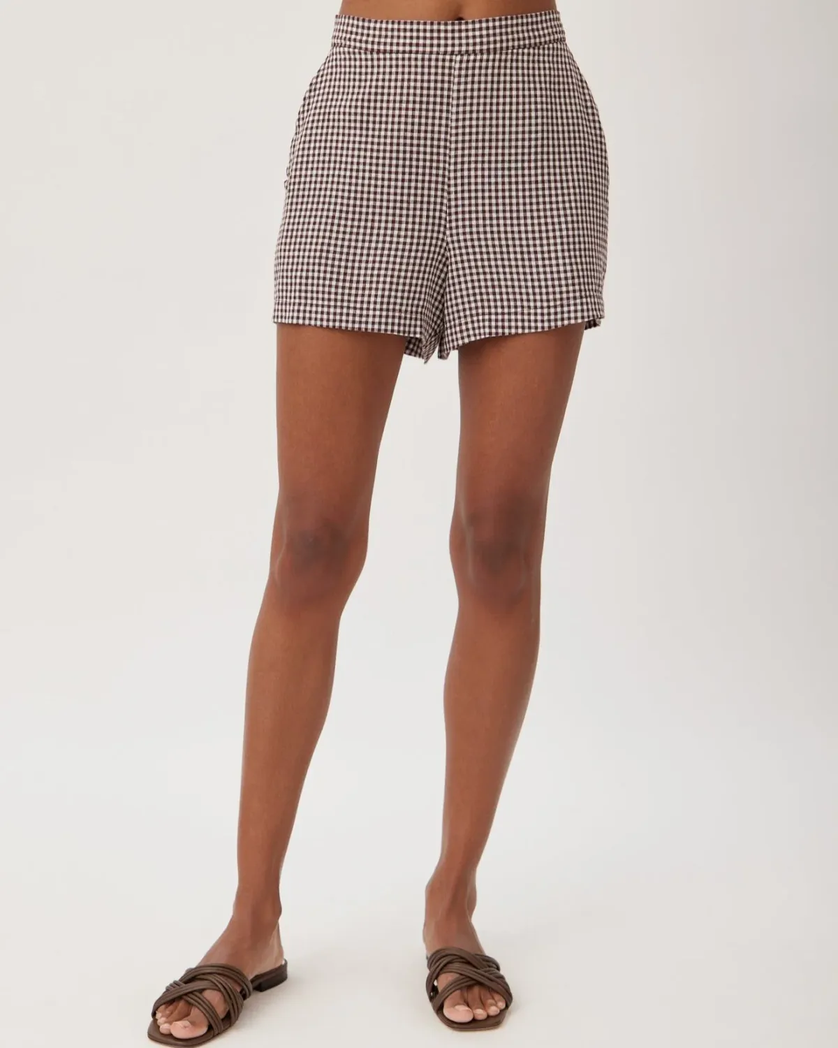Bella Dahl - Clean Front Short Brown Micro Gingham Bella Dahl - Clean Front Short Brown Micro Gingham