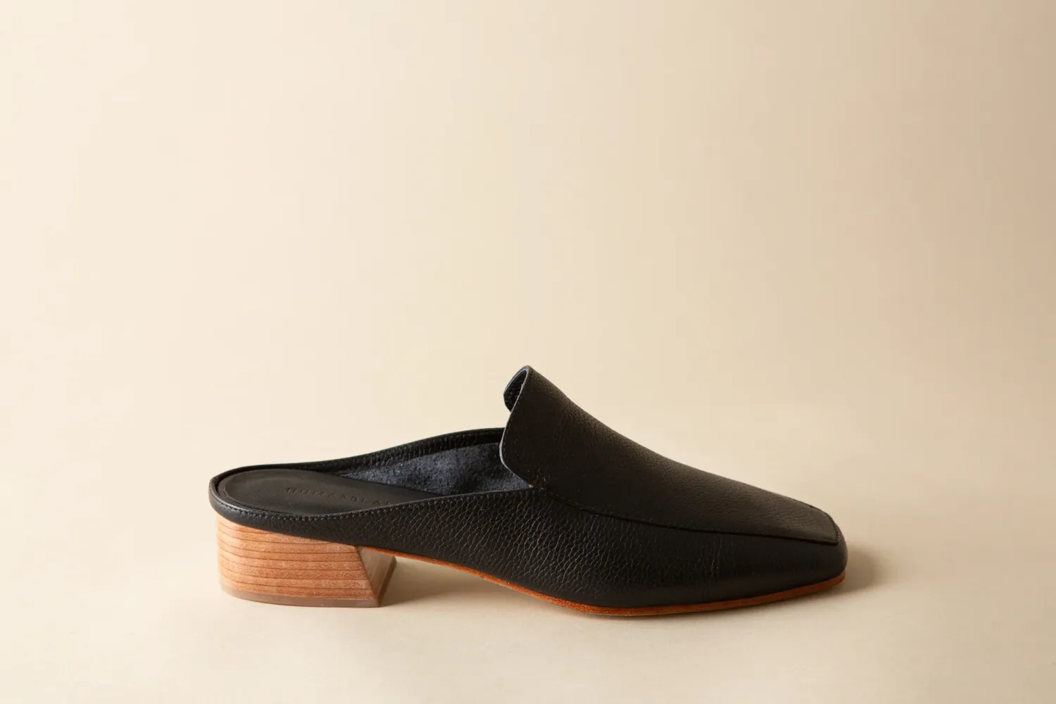 Huma Blanco - Felix Coal Leather