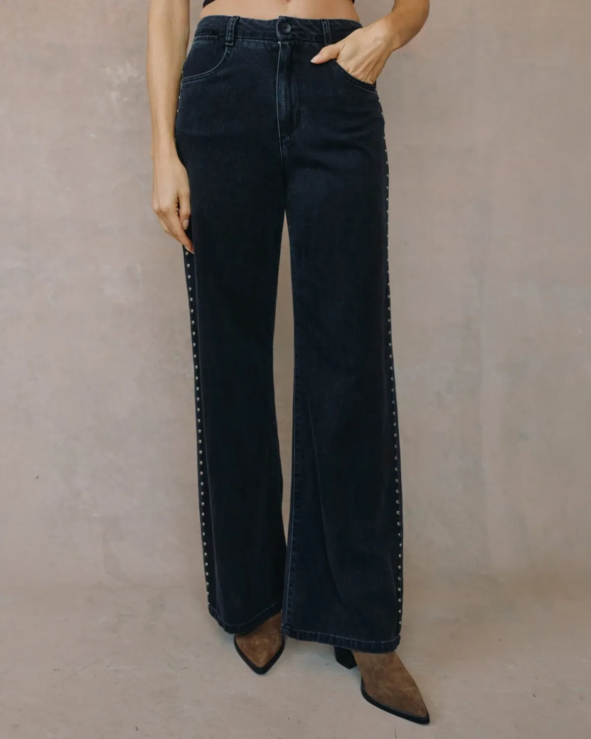 Bella Dahl - Anya Studded Vintage Jean Moon Shadow Wash