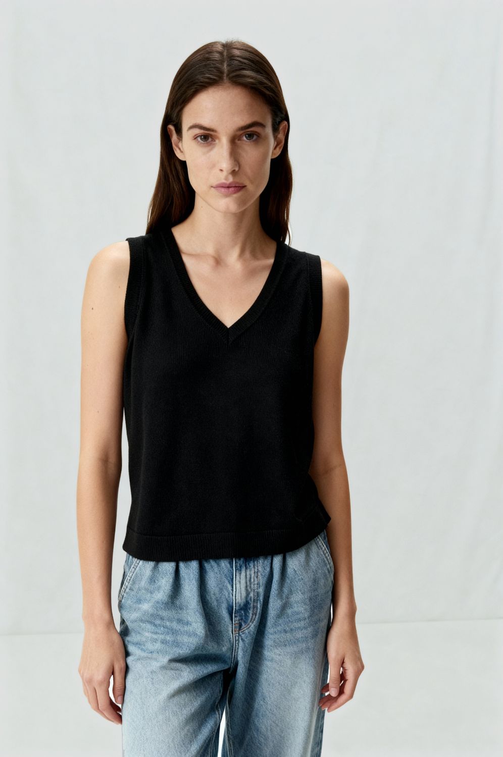 Amanda Maria - Cashmere Blend Tank Black