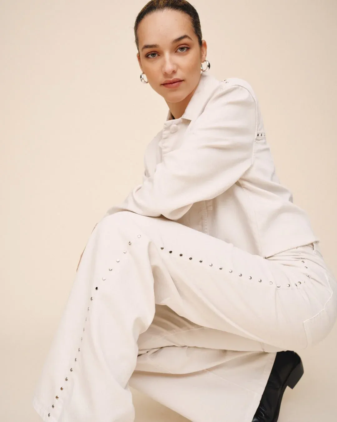 Bella Dahl - Studded Vintage Jeans Frosted Ecru
