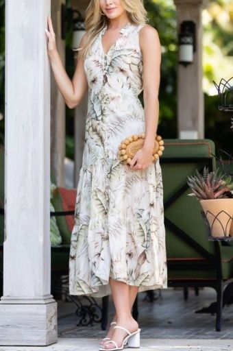 Walker &amp; Wade - Harper Dress In Island Escape Taupe, Size: XS