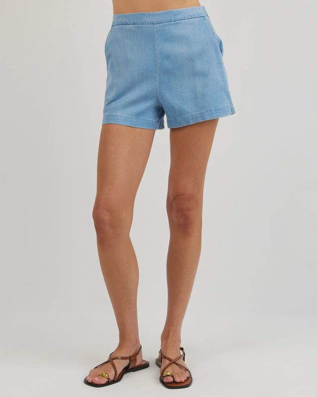 Bella Dahl - Catalina Clean Front Short Indigo Lake Wash