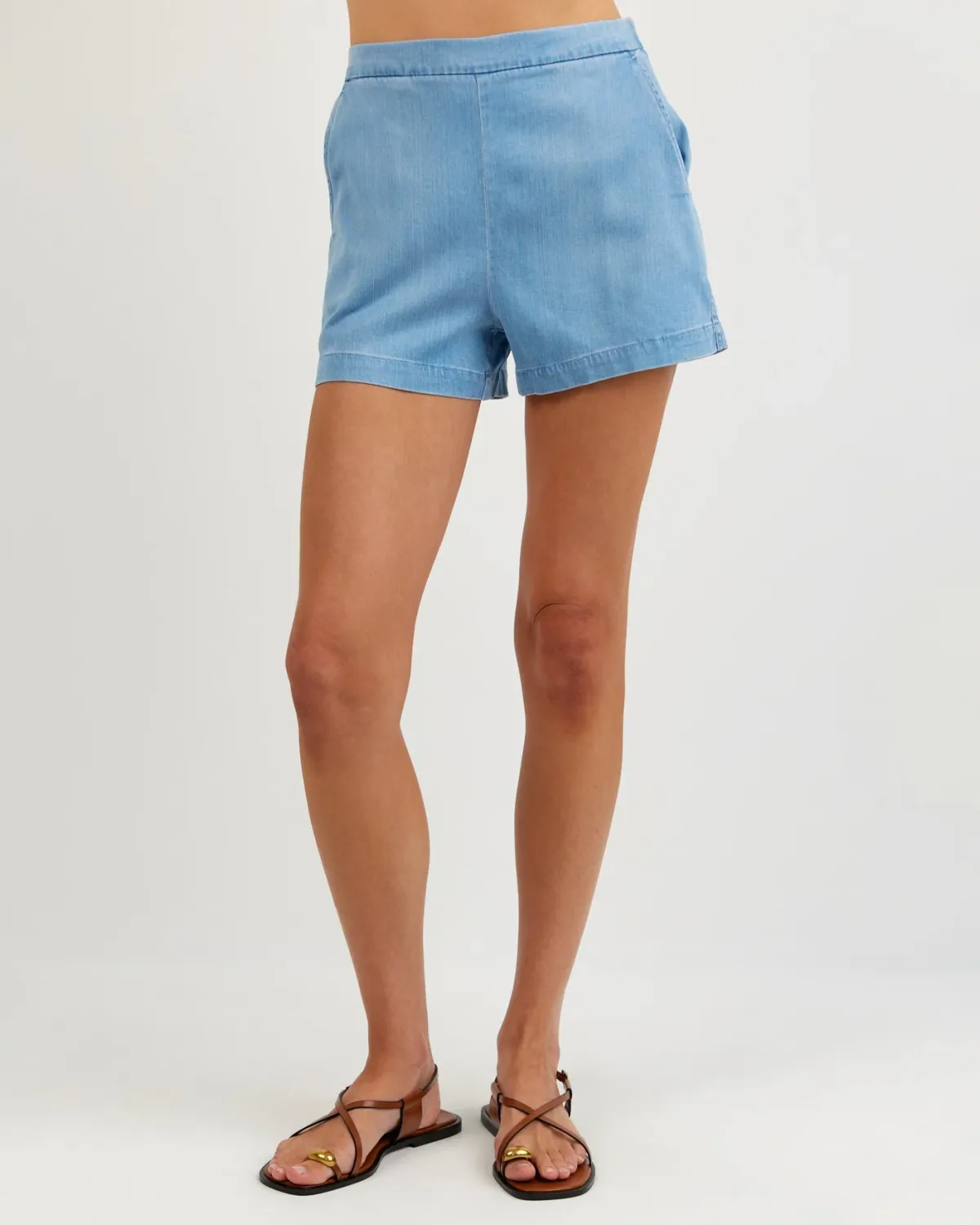 Bella Dahl - Catalina Clean Front Short Indigo Lake Wash