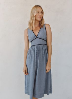 Bella Dahl - Fit &amp; Flare V-Neck Midi Dress Navy Micro Gingham