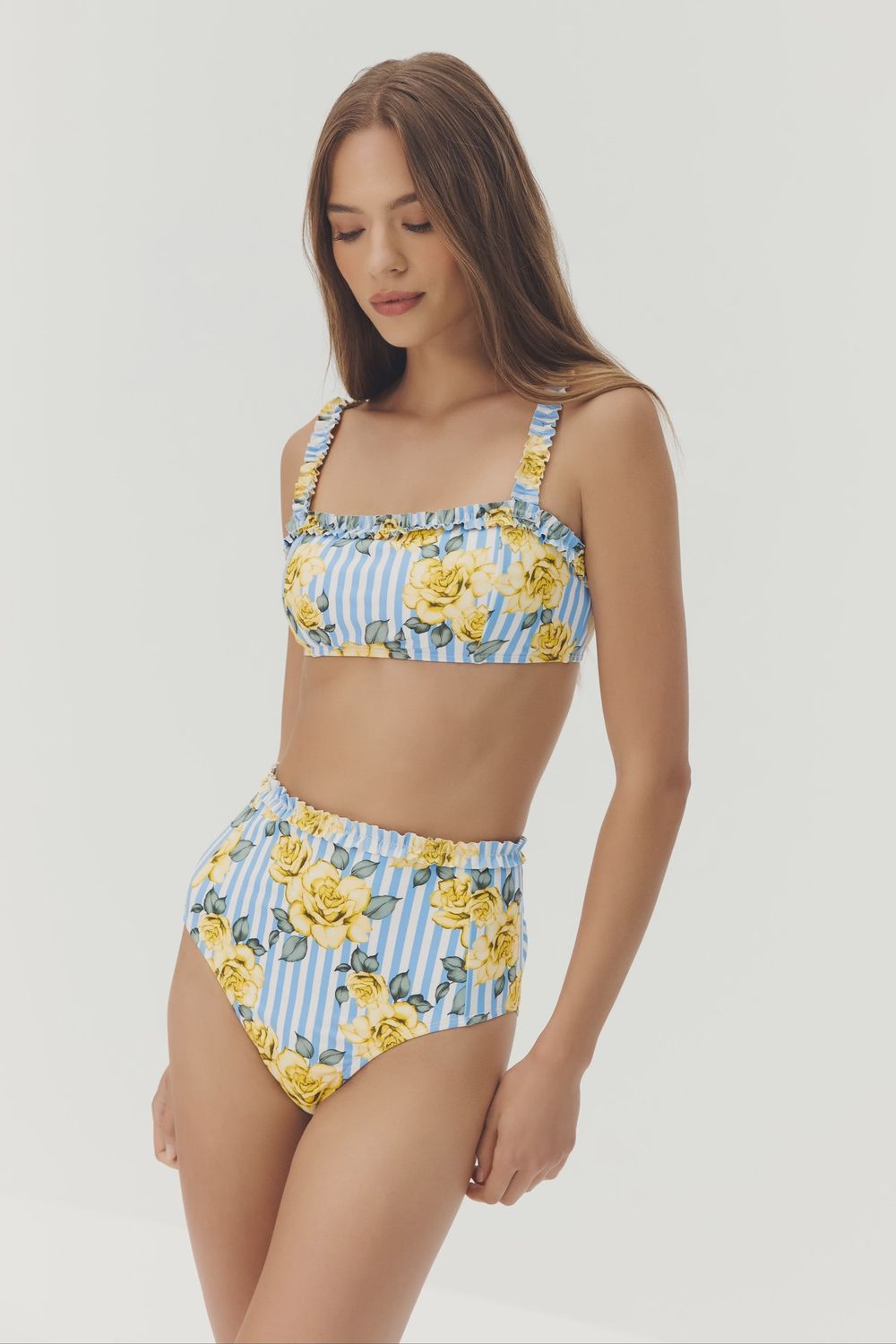 Hutch - Siggi Bottom Yellow Striped Ground Spacious Rose