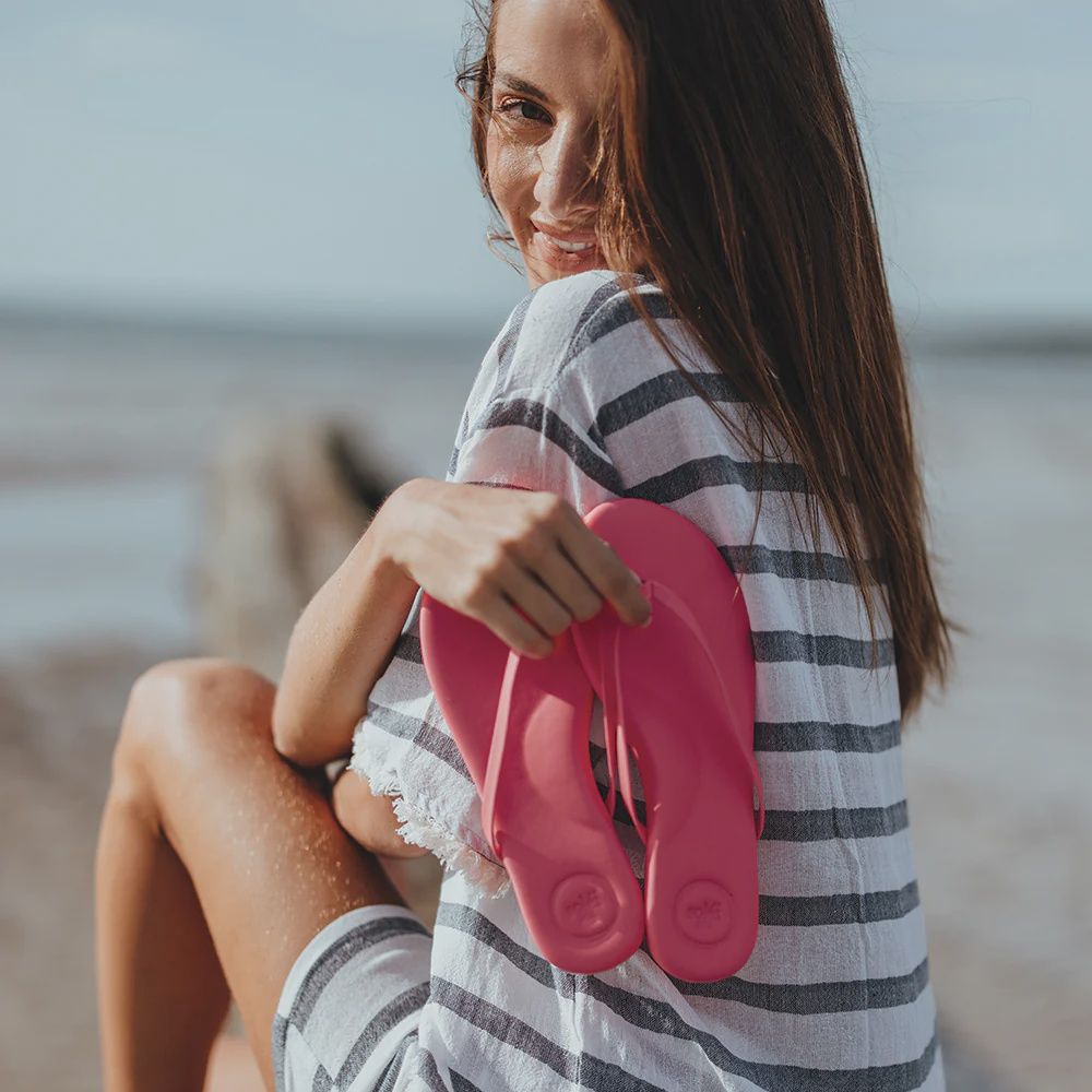 Solei Sea - Indie Classic Hot Pink