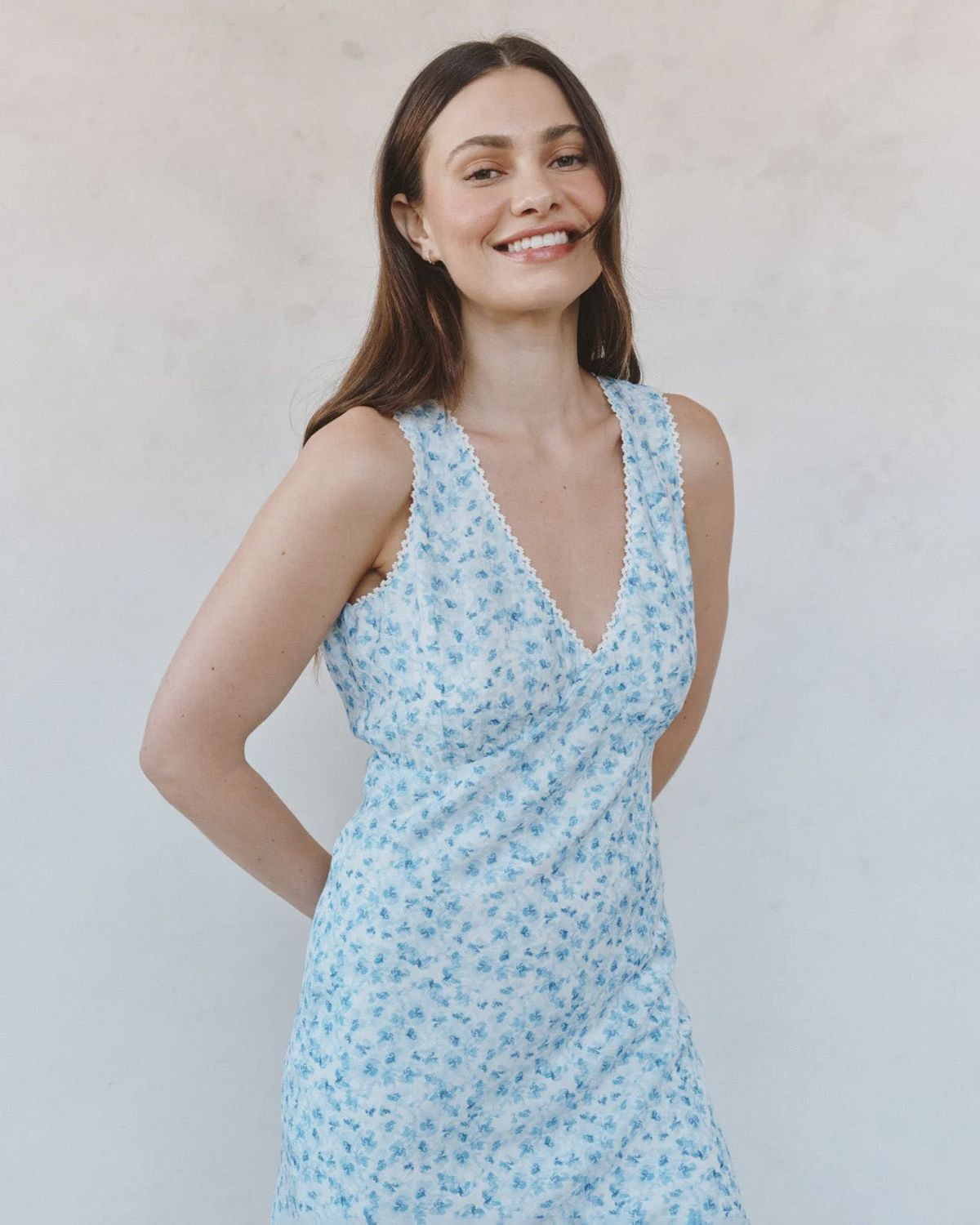 Bella Dahl - V-Neck Tie Back Bias Maxi Dress Blue Ditsy Floral