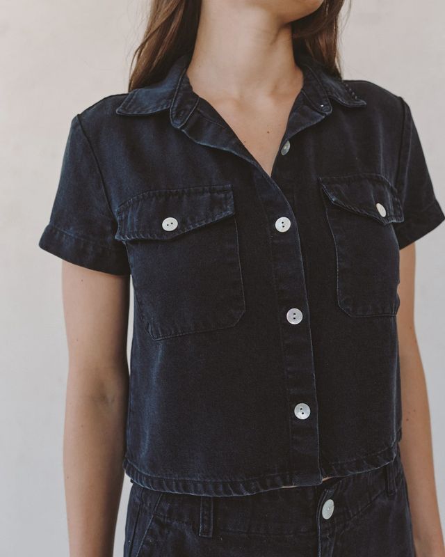 Bella Dahl - Short Sleeve Flap Pocket Shirt Antique Black Wash