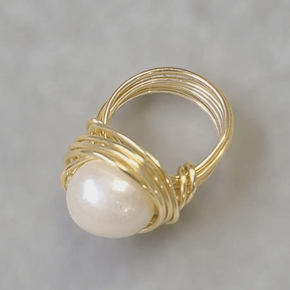 LPL Creations - Pearl Ring - Gold Filled 6