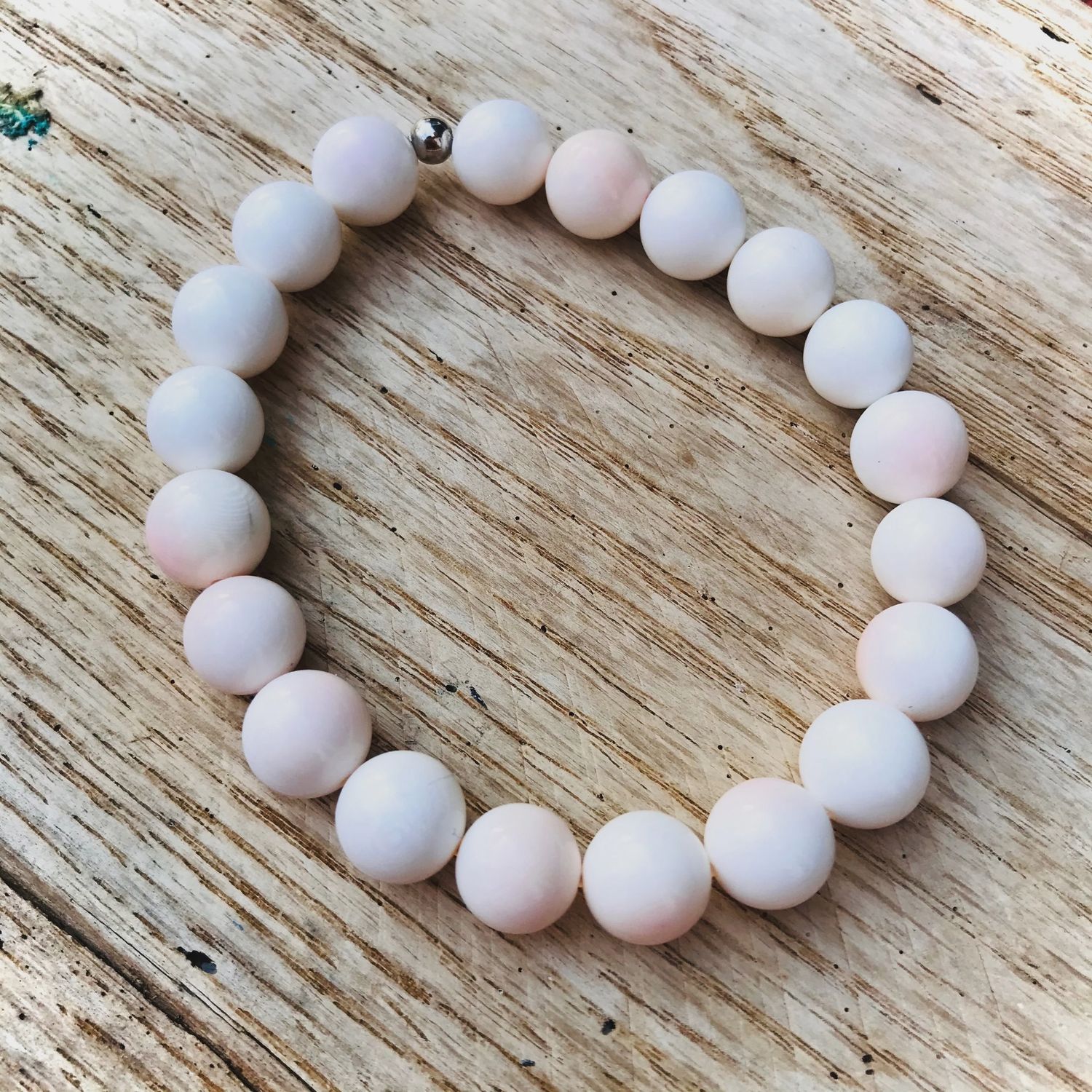 Zen - Conch Shell Stretch Bracelet 7mm Sterling Silver