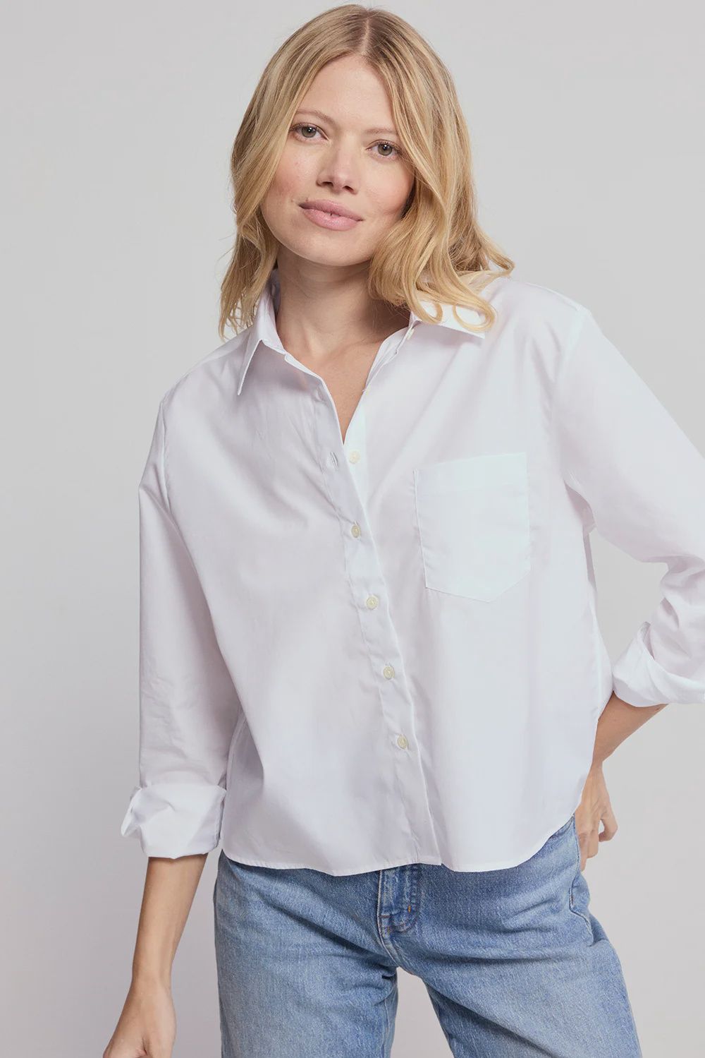 The Shirt - The LS Boxy Crop White Linen