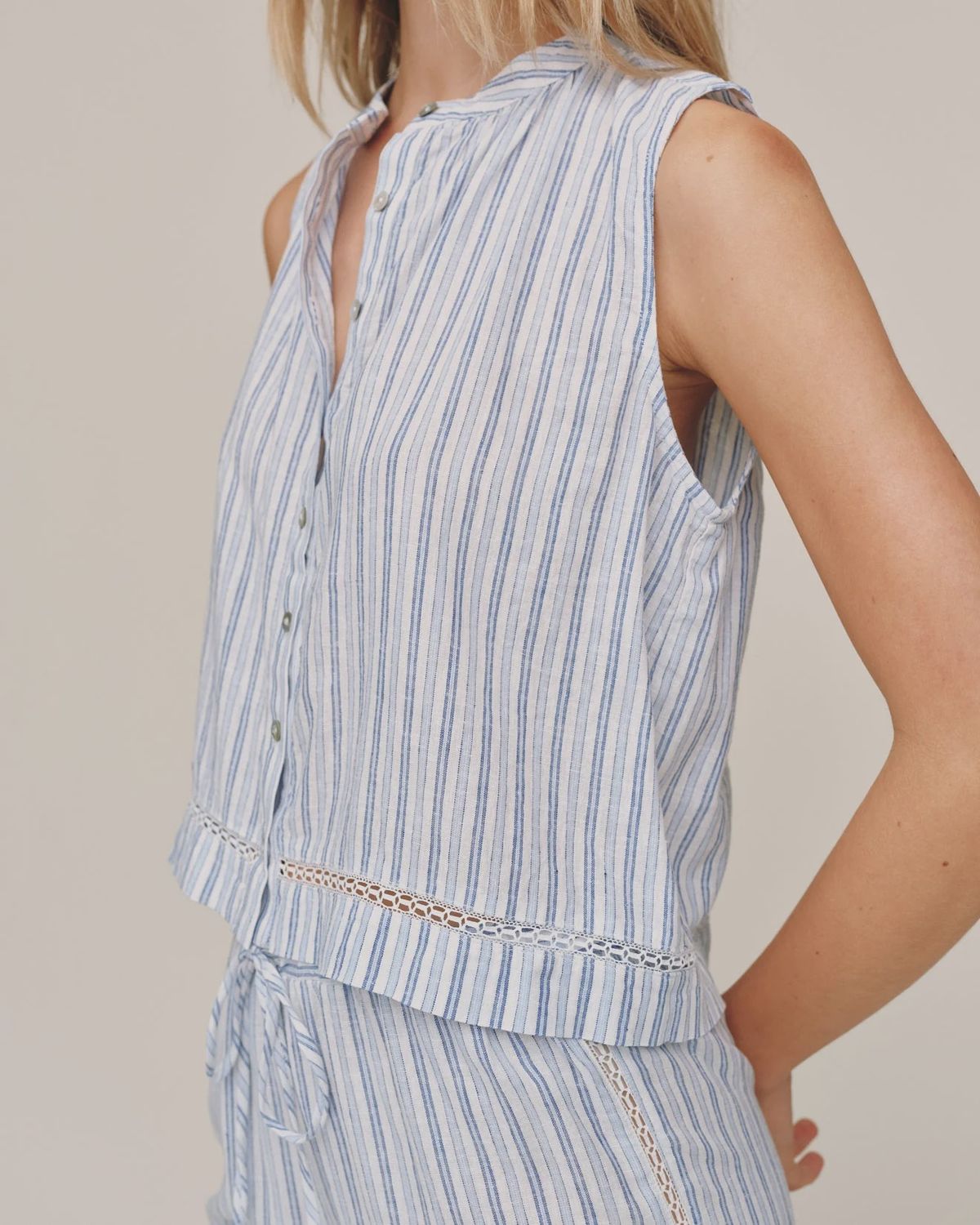 Bella Dahl - Sleeveless Button Front Ocean Blue Stripe