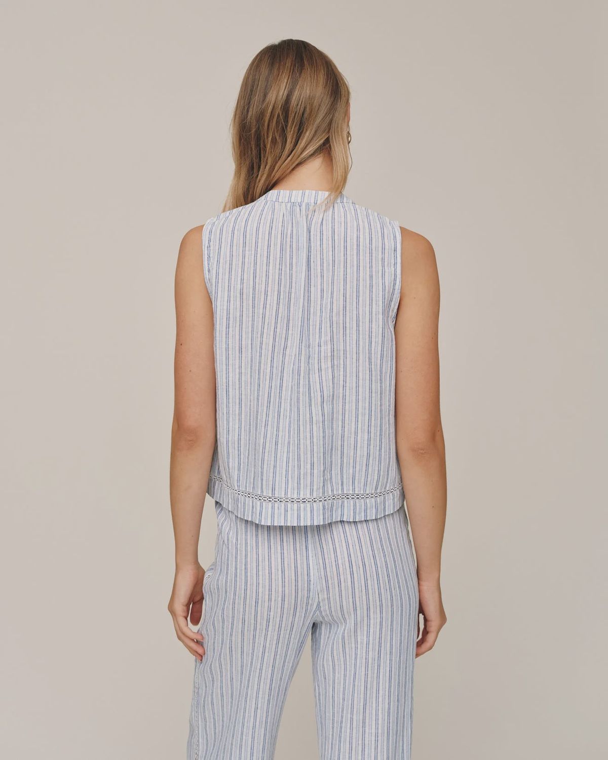 Bella Dahl - Sleeveless Button Front Ocean Blue Stripe