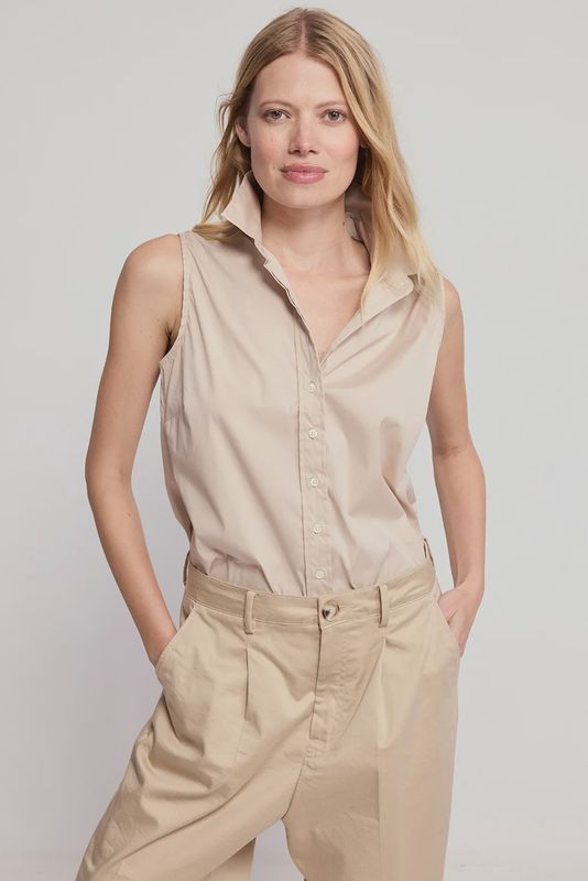 The Shirt - Sleeveless Shirt Taupe