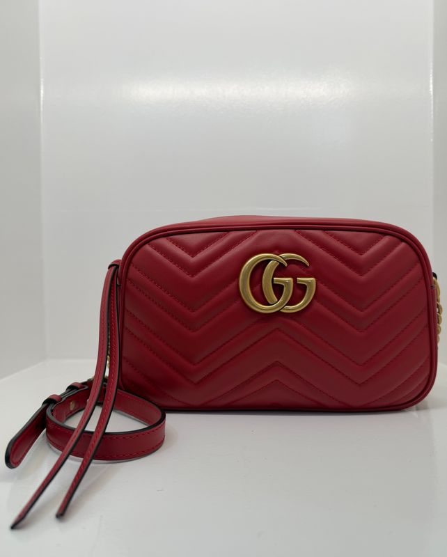 Gucci - Marmont Crossbody Bag Red
