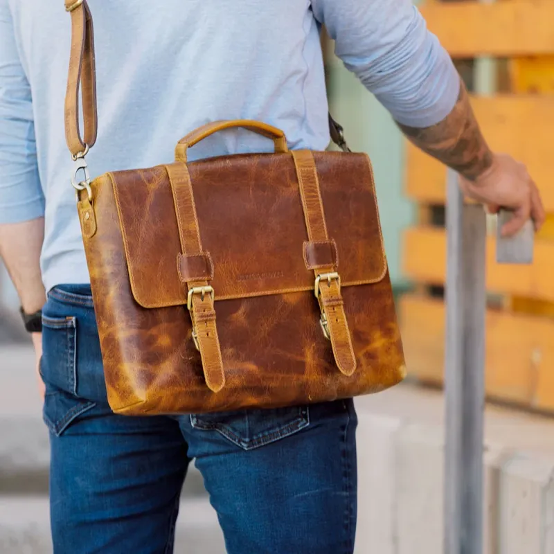 Steel & Clover - Webster Leather Messenger Bag Brown