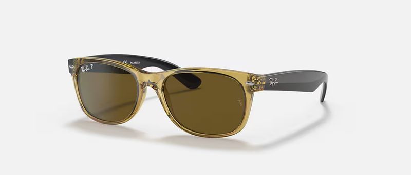 Ray-Ban - New Wayfarer Classic Sunglasses