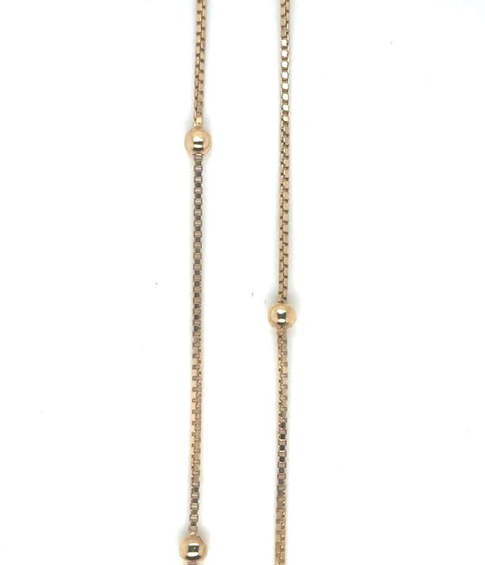 Ladies necklace With ball accents Ladies necklace With ball accents