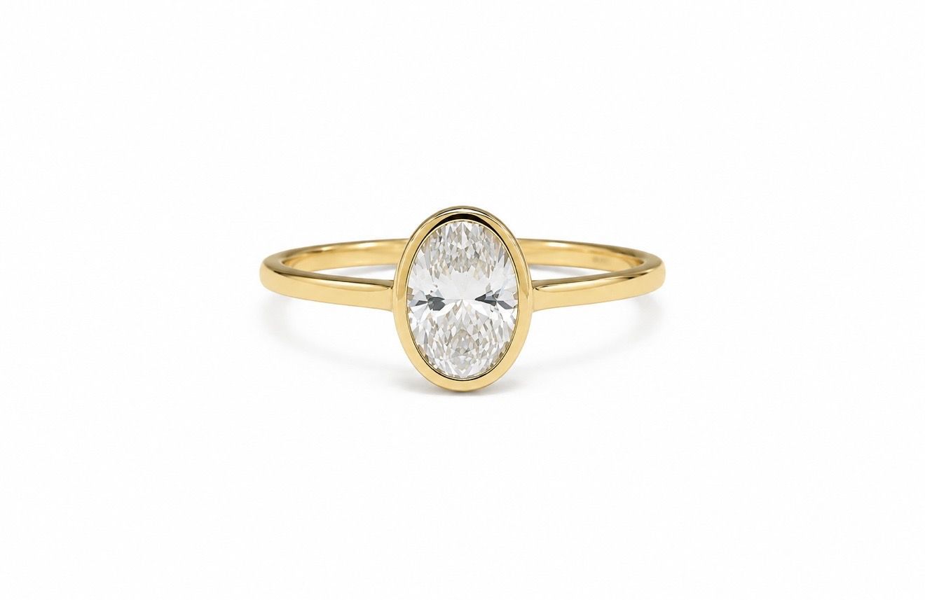 Oval Engagement Ring