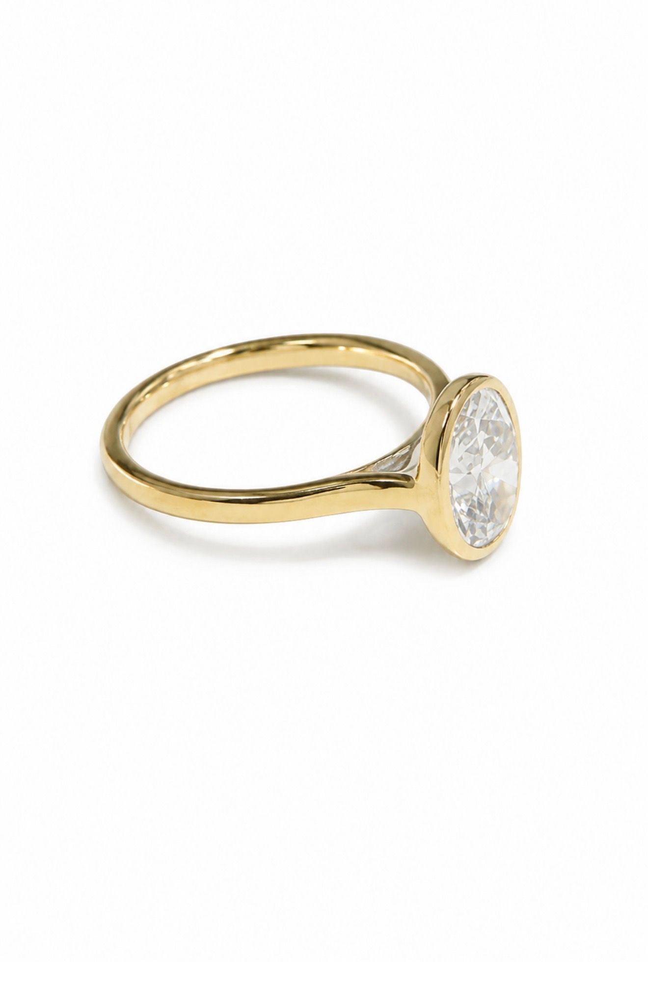 Oval Engagement Ring