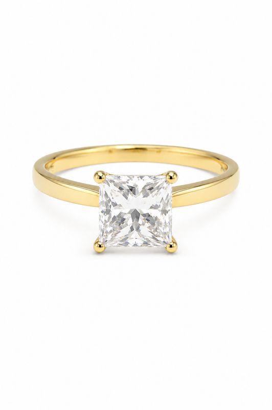 Princess Cut- Diamond Engagement ring Princess Cut- Diamond Engagement ring