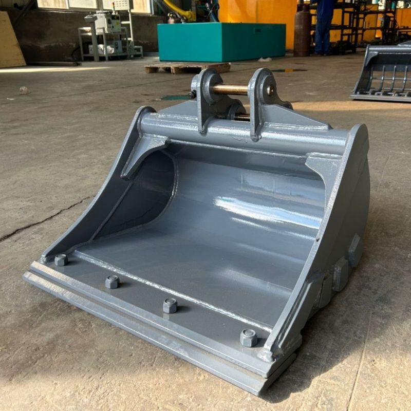 HFP Heavy Duty Mud Bucket 600mm – Suits 5 to 6.5 Ton Excavators