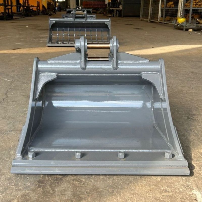 Mud Bucket – Backhoe 200mm to 1200mm - 35–45mm pin sizes