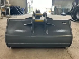Heavy Duty Mud Bucket 600mm to 1200mm with Bolt On Edge – From $1,290 inc GST | 2.5 to 4.5 Ton Excavators with 35mm to 40mm Pins