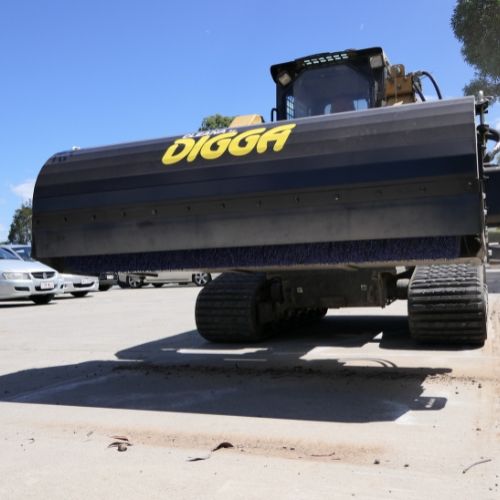 Digga Cleana Standard Flow Bucket Broom 1600mm–2500mm | Skid Steers, Loaders & Telehandlers | From $7,190 Inc GST