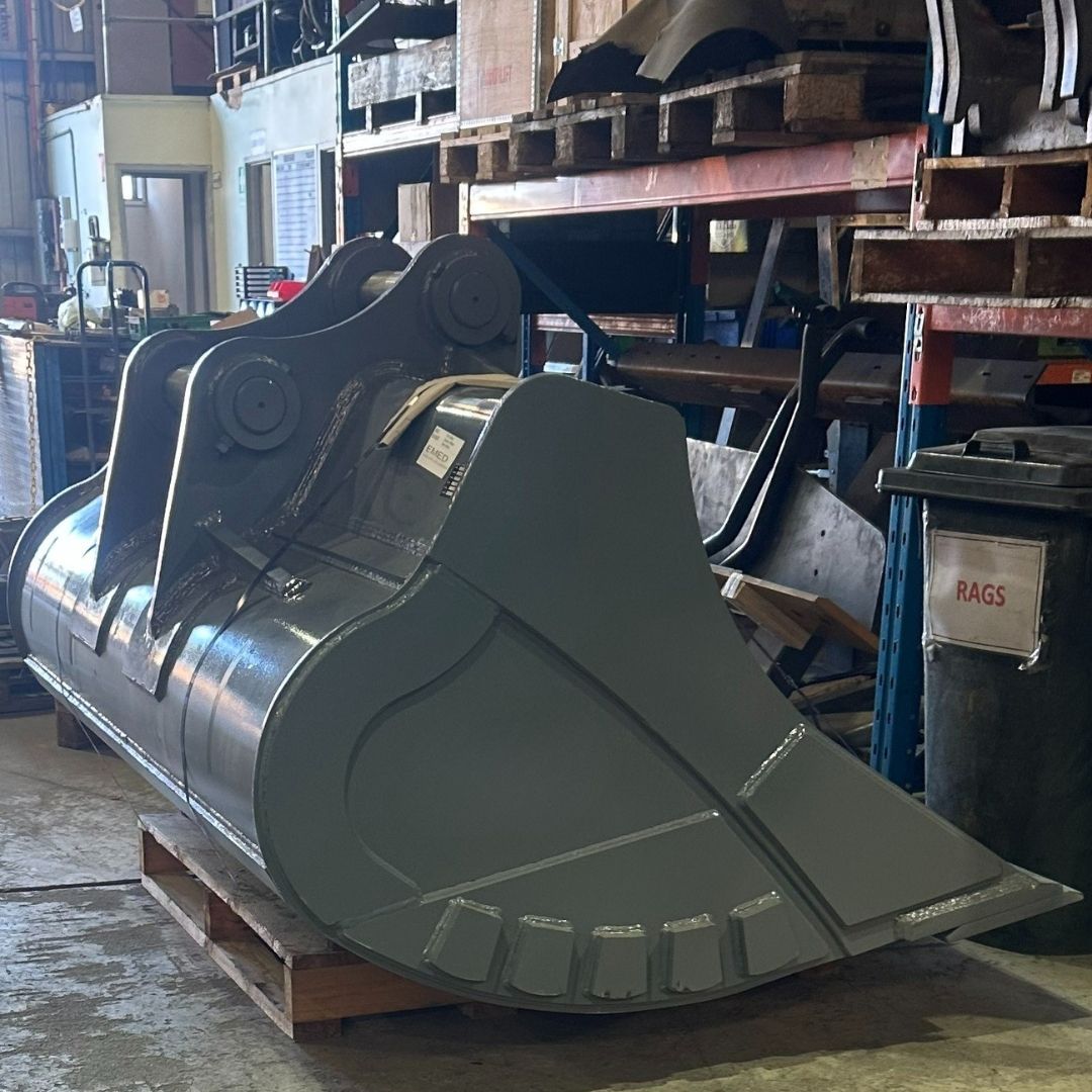 Heavy Duty Mud Bucket 1200mm to 1500mm – From $3,750 inc GST | 12 to 14 Ton Excavators with 65mm Pins