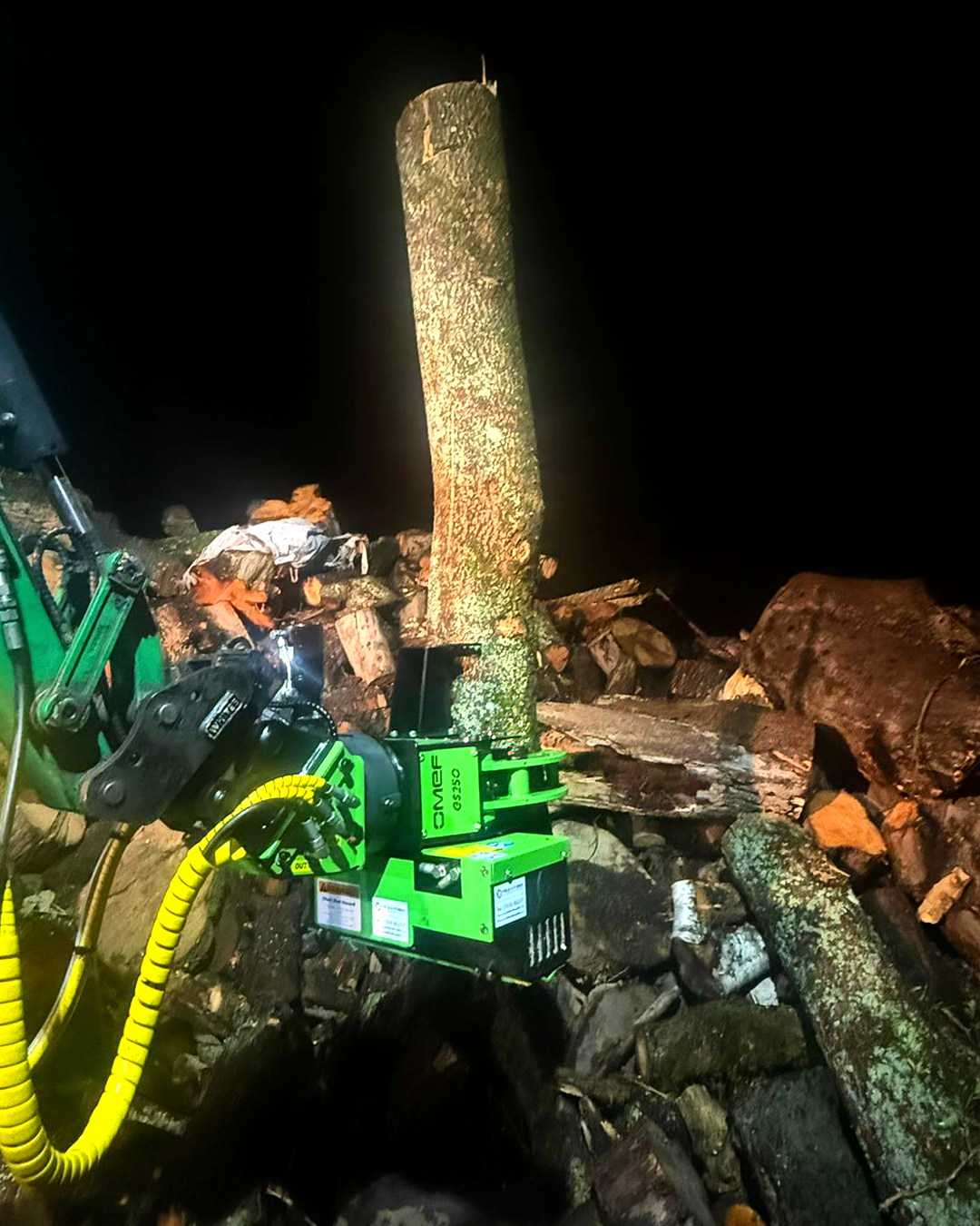OMEF GS250 Tree Felling Head & Grapple Saw | 3–5.5 Tonne Excavators | 250mm Cut From $43,890 inc GST
