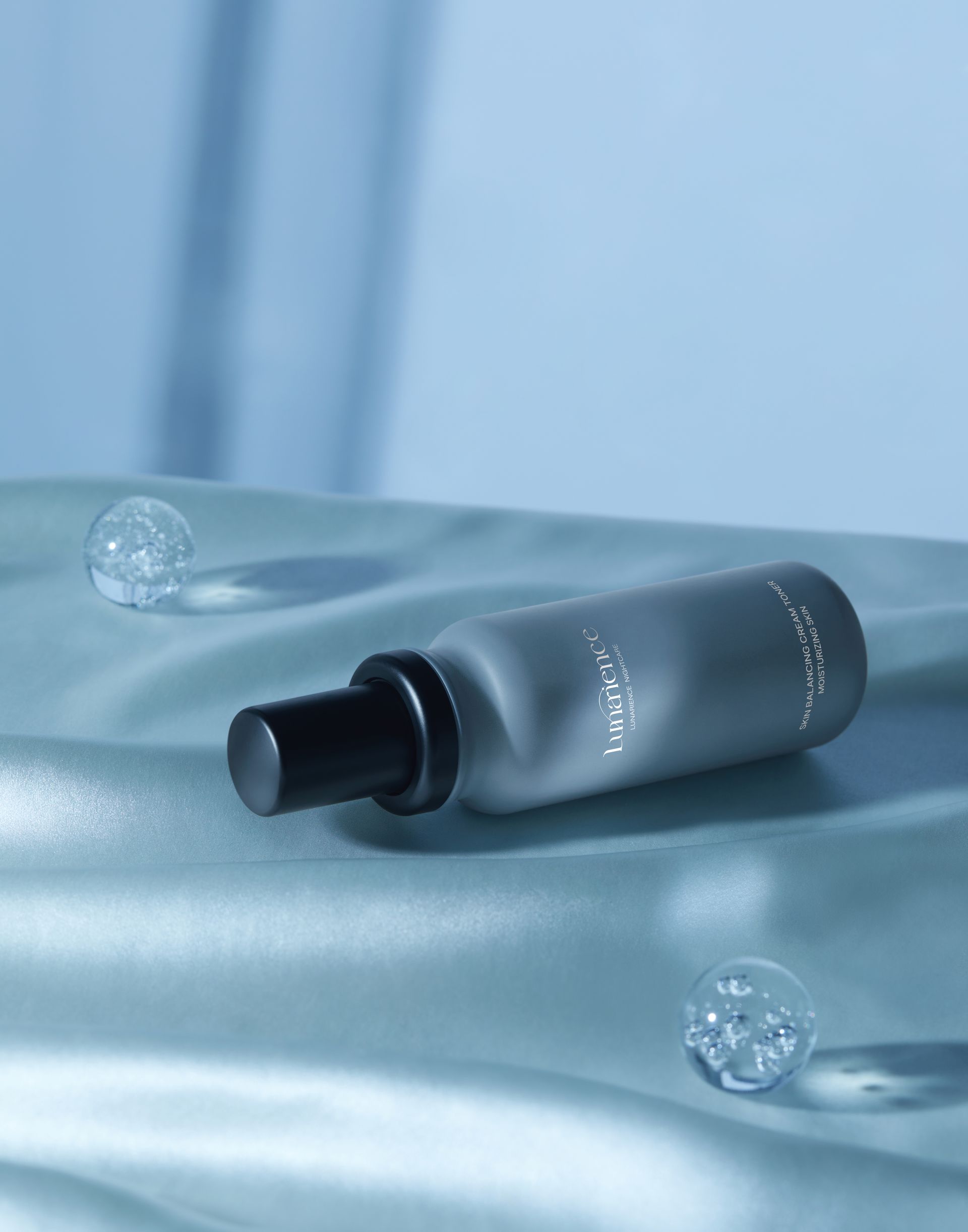 Lunarience Skin Balancing Cream Toner